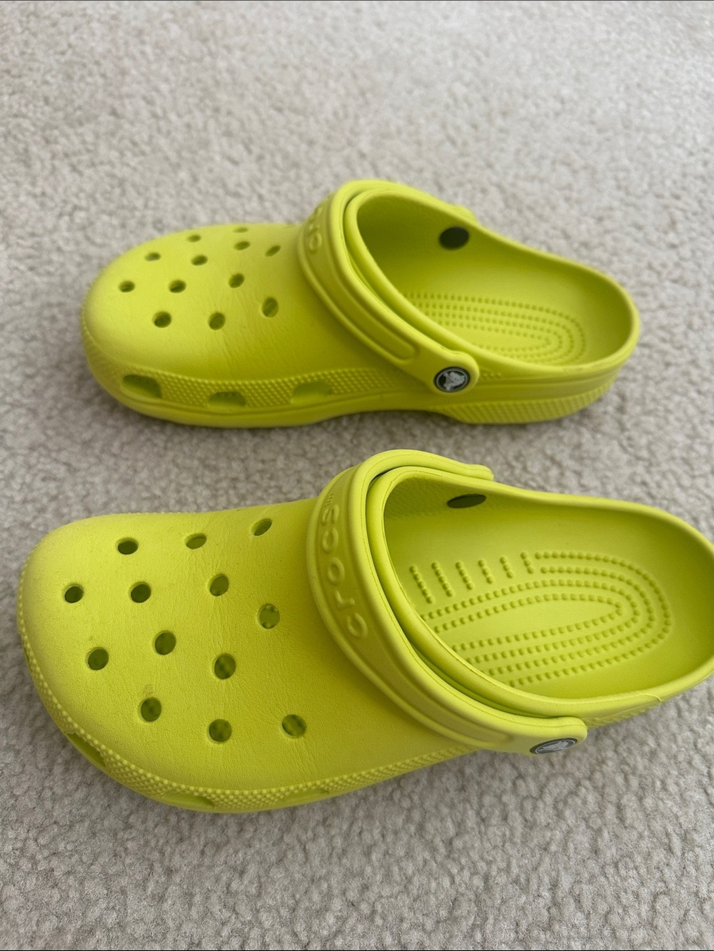 Kiwi Crocs - M7 W9 - Picture 4 of 5
